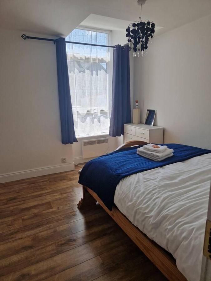 Beautiful 1-Bed Apartment In Cork Exterior photo